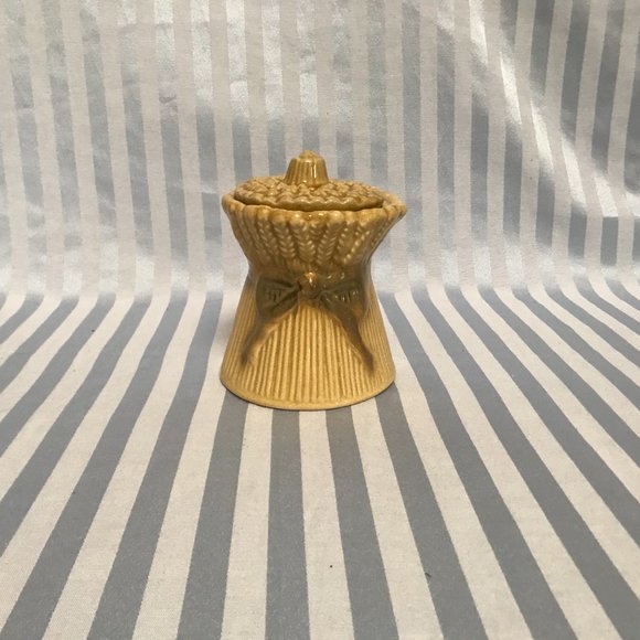 Vintage House of Webster Wheat Shock Container - Picture 2 of 10